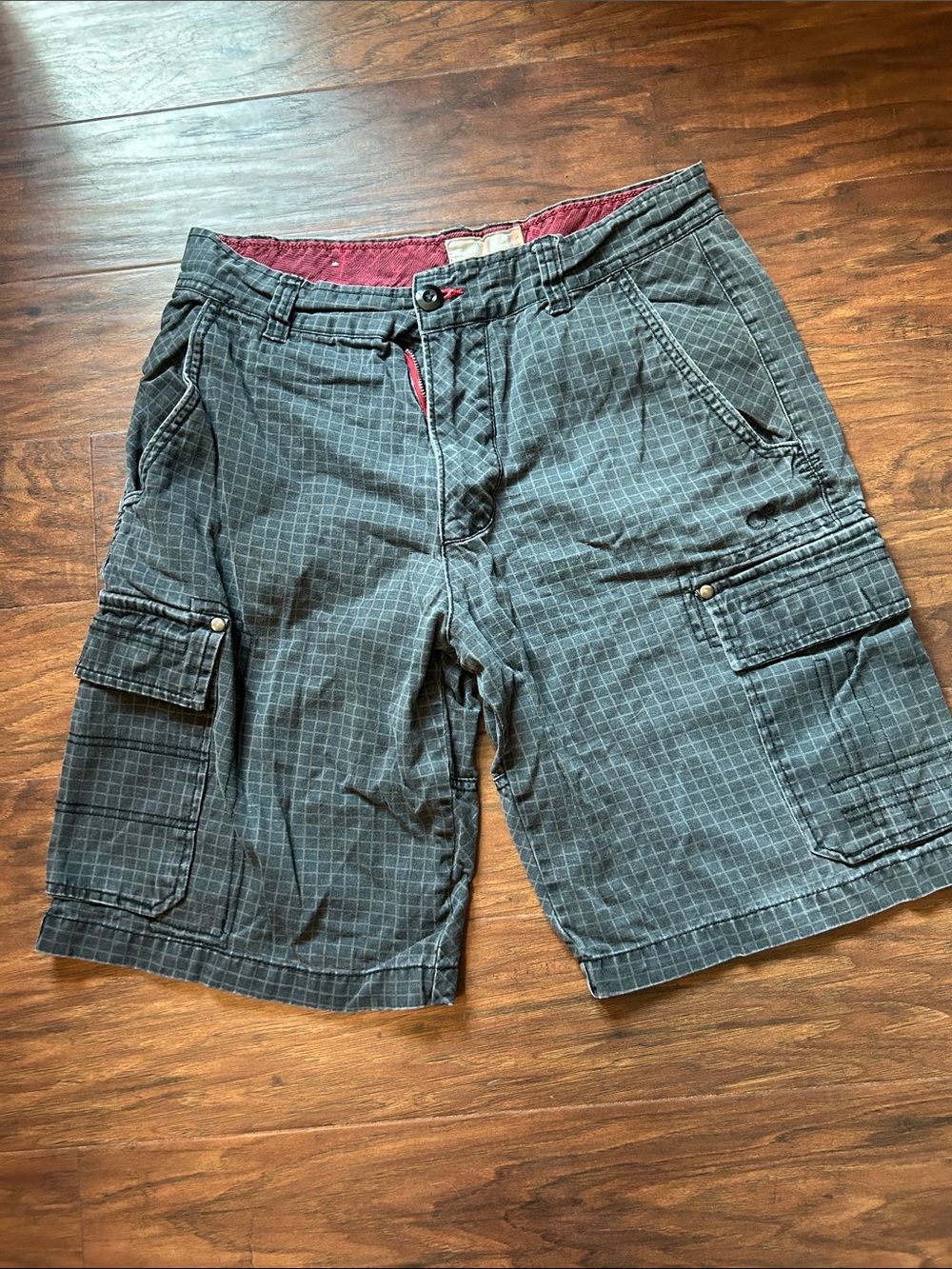 Vintage Men's Gray Grid OP Cargo Shorts